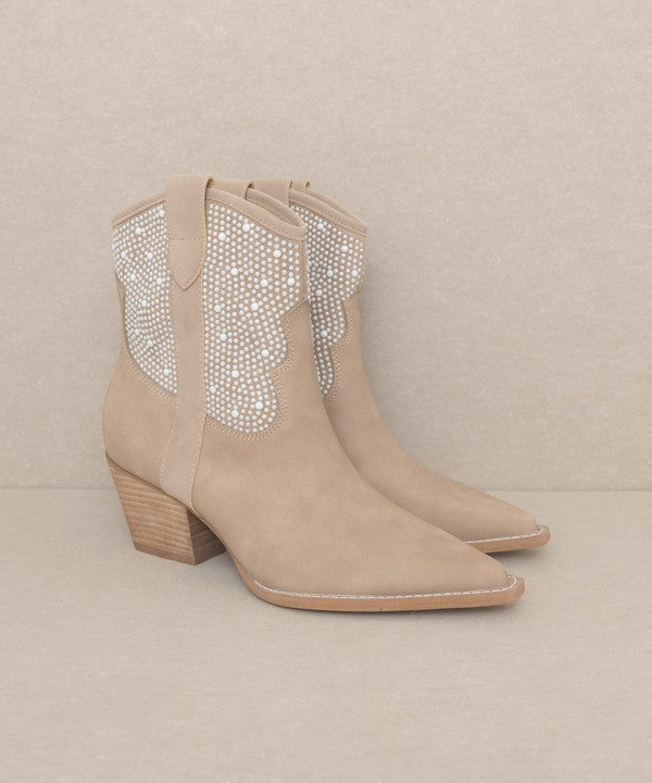 Pearl Elegance Studded Western Cowboy Boots